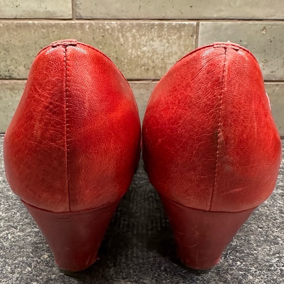 Miz Mooz Red Leather Shoes - Picture 6 of 13